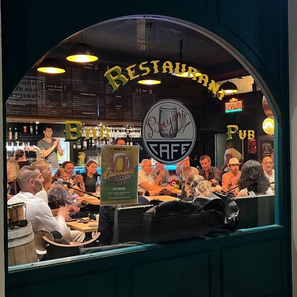 Le restaurant - Bryan's Café - Villeurbanne - restaurant Lyon